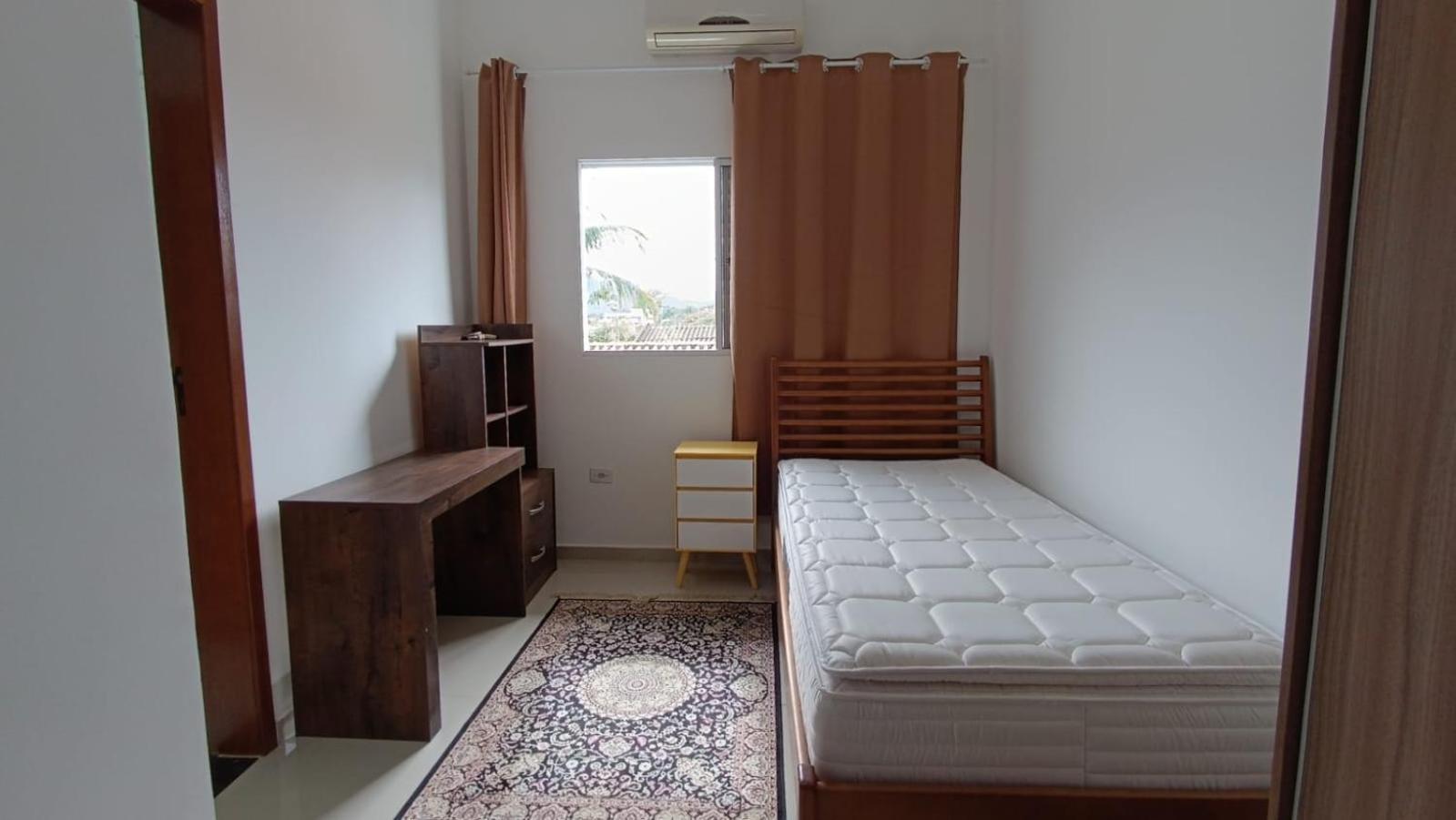 Casa Caragua Sobrado Com 2 Suites Карагуататуба Екстериор снимка
