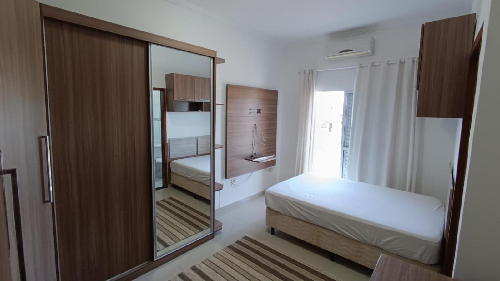 Casa Caragua Sobrado Com 2 Suites Карагуататуба Екстериор снимка
