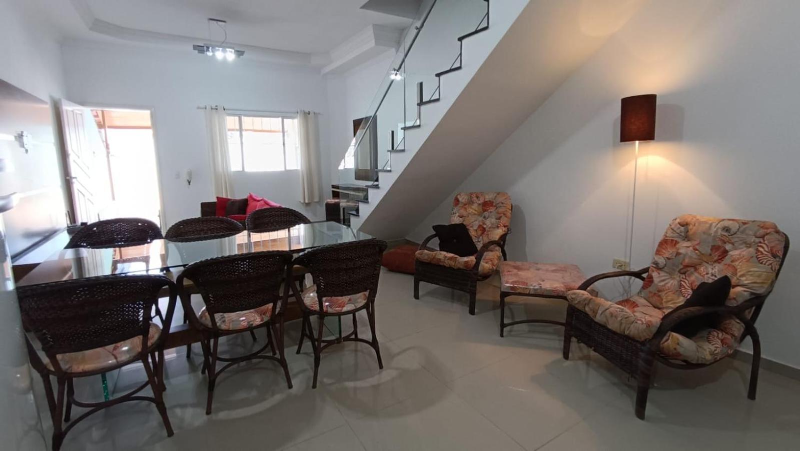 Casa Caragua Sobrado Com 2 Suites Карагуататуба Екстериор снимка