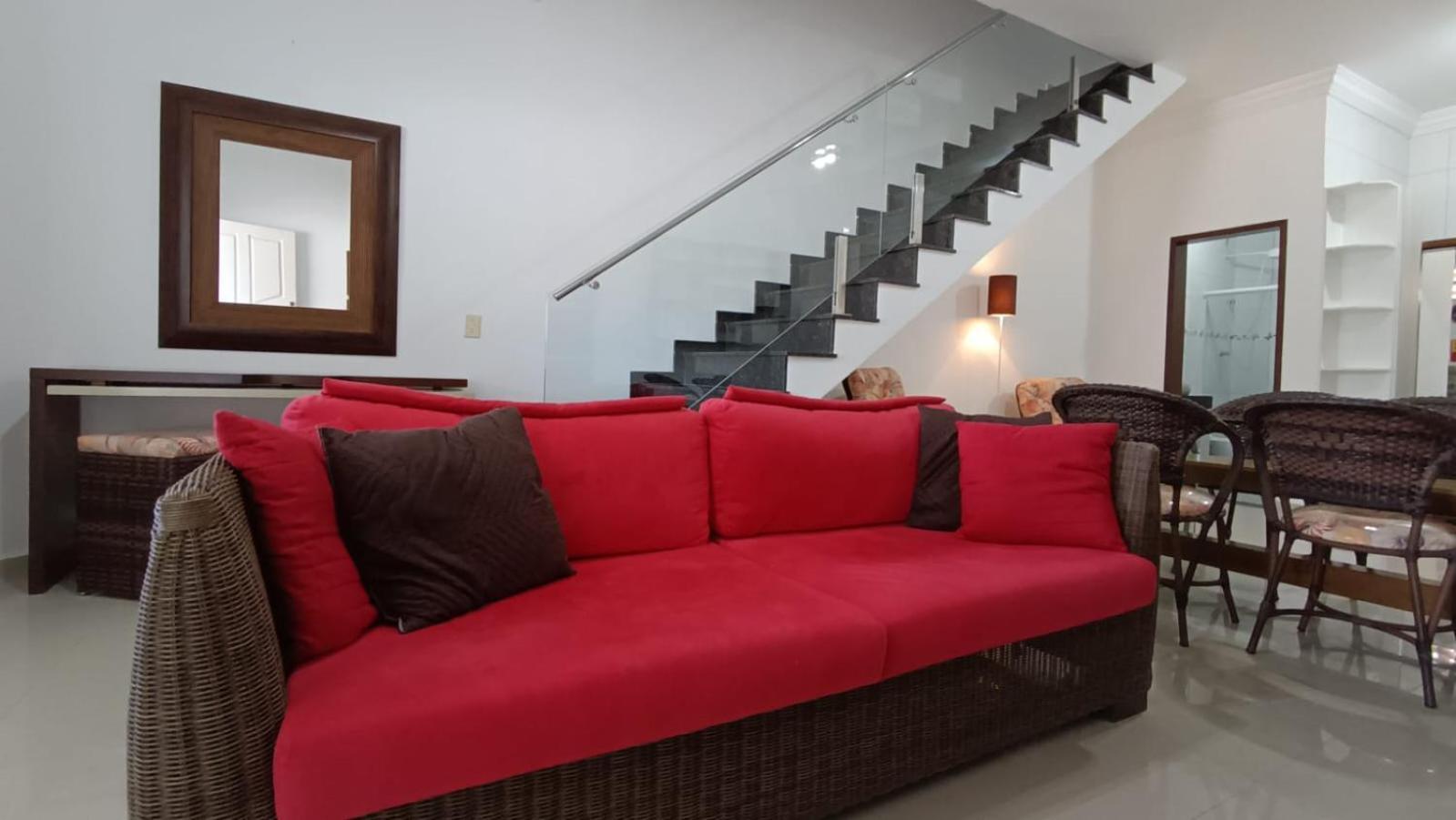 Casa Caragua Sobrado Com 2 Suites Карагуататуба Екстериор снимка